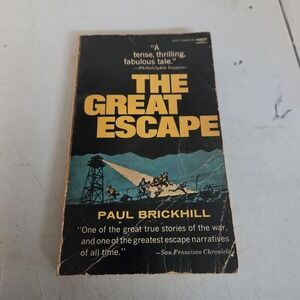 The Great Escape Paul Brickhill 1978 Fawcett Crest Vintage Paperback Book